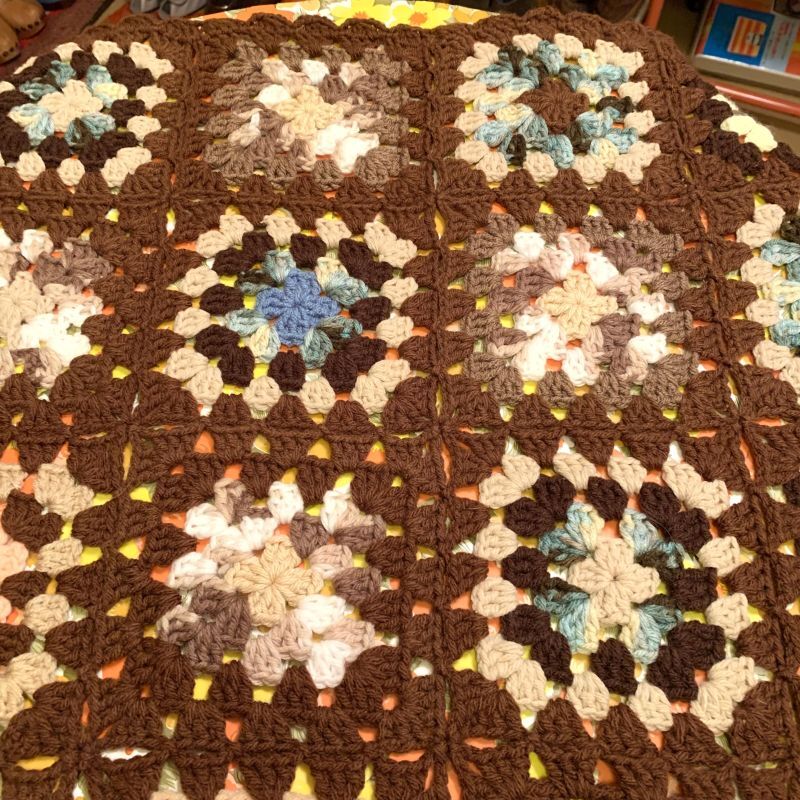 画像: Vintage Granny square blanket 