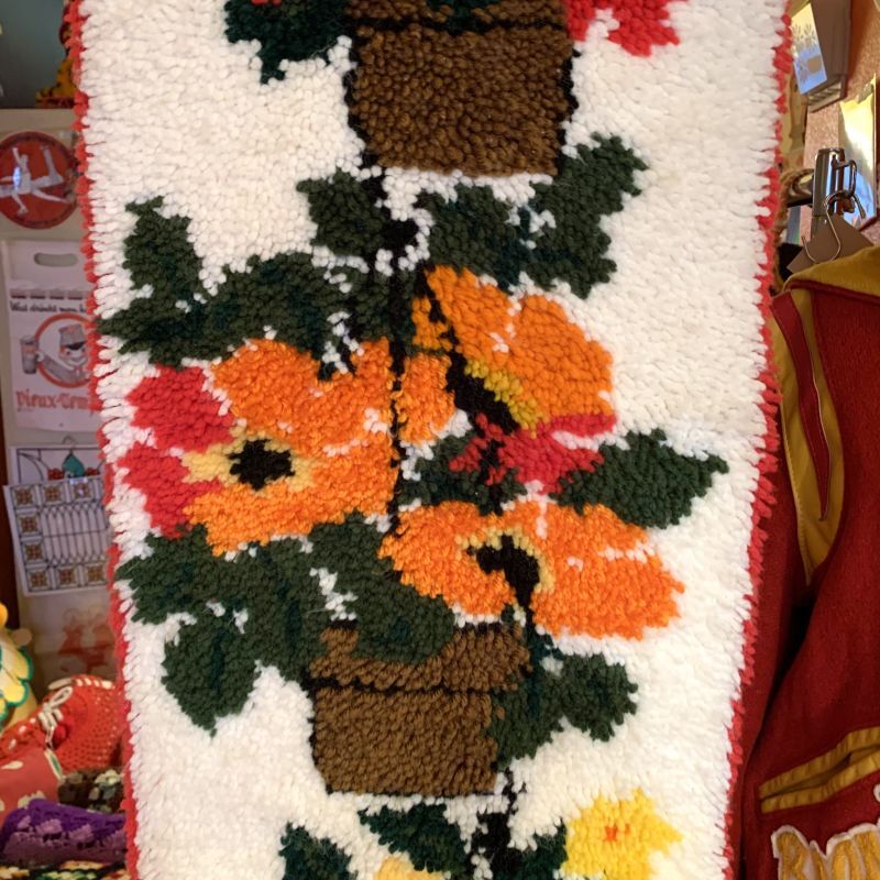 画像: Flower vintage rug tapestry