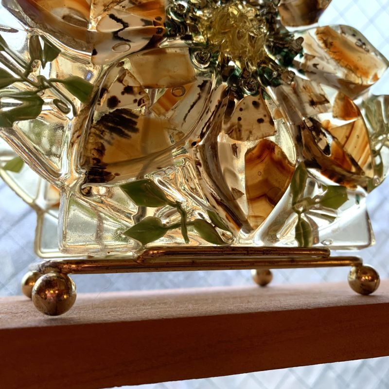 画像: Vintage lucite flower napkin holder