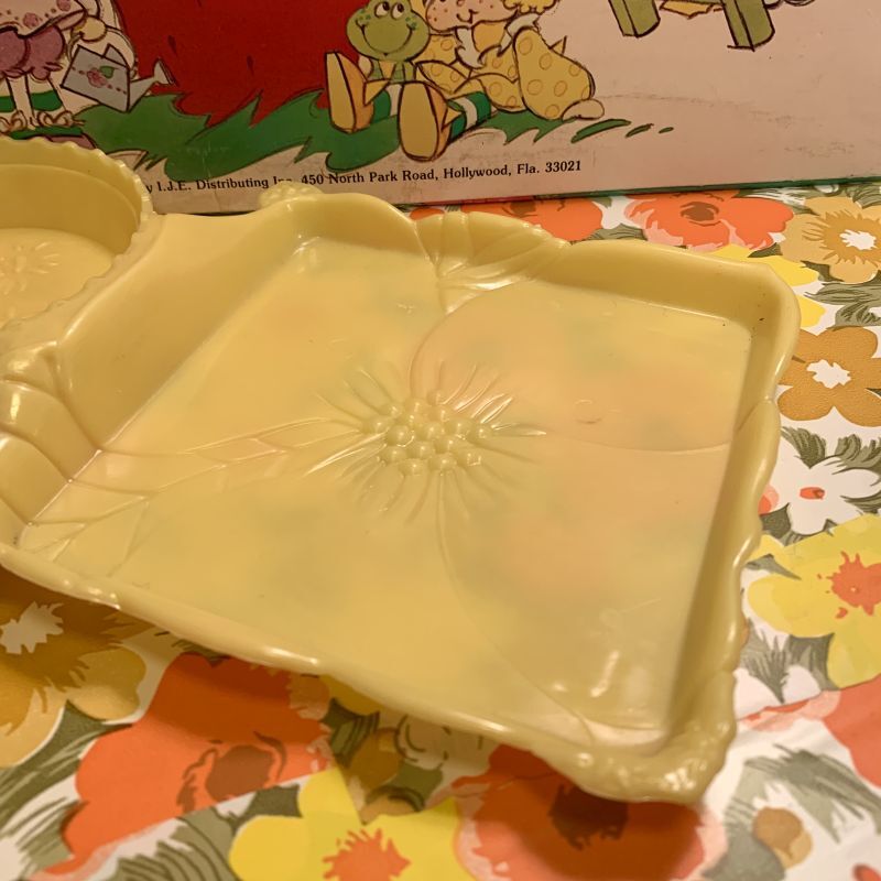 画像: YE  Flower pattern snack tray