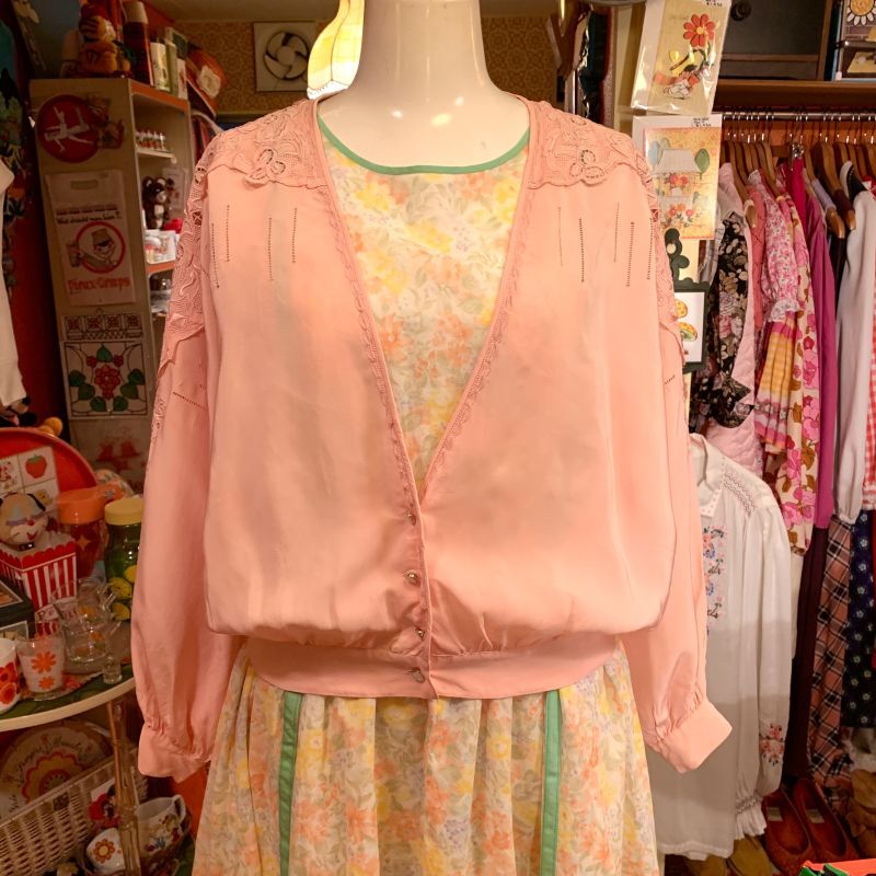 画像: ballerina pink cutwork silk jacket