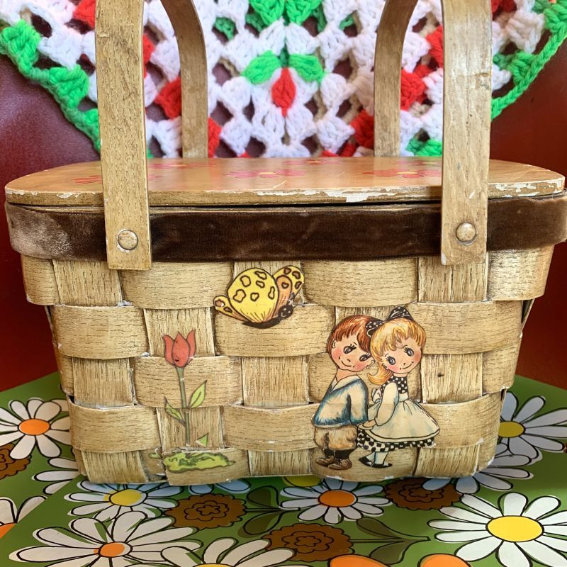 画像: Vintage decoration wood basket