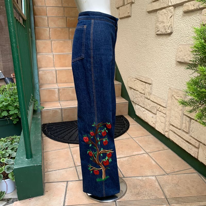 画像: Vintage Apple tree embroidery denim pants