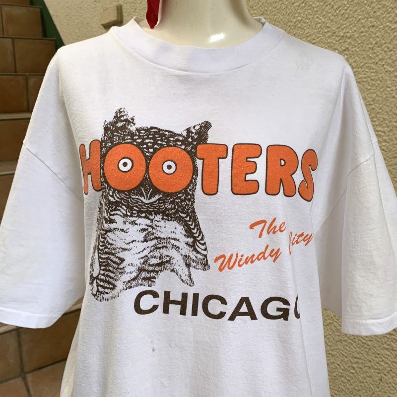 画像: Vintage HOOTERS crew neck tee