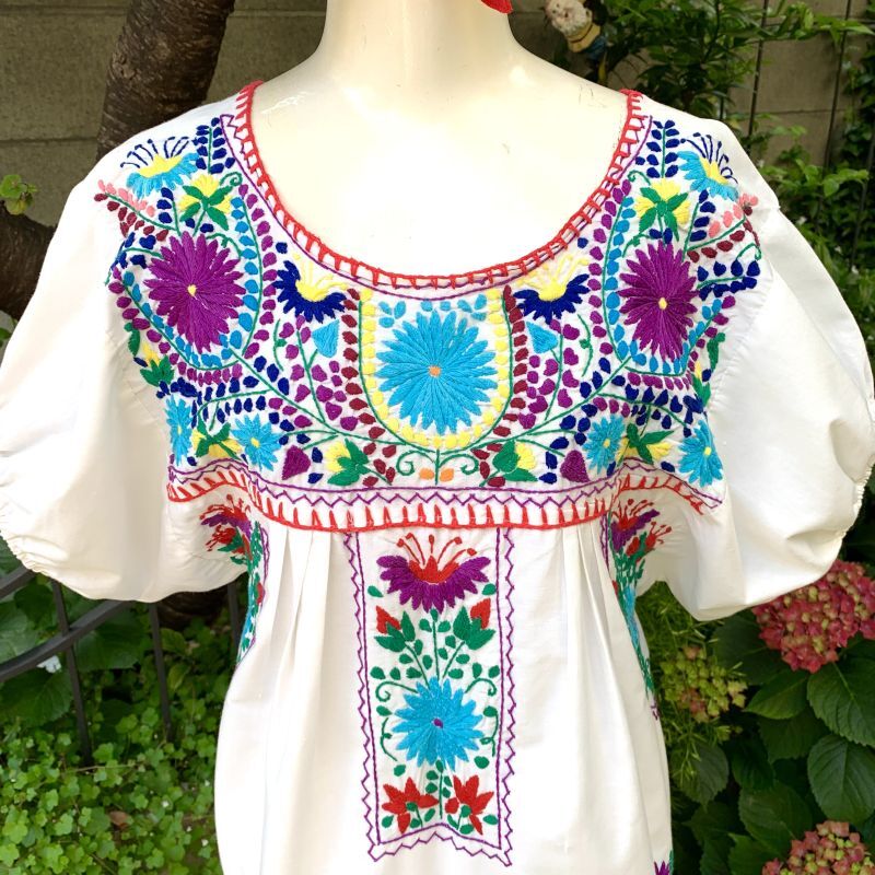 画像: Vintage Wh mexican embroidery dress