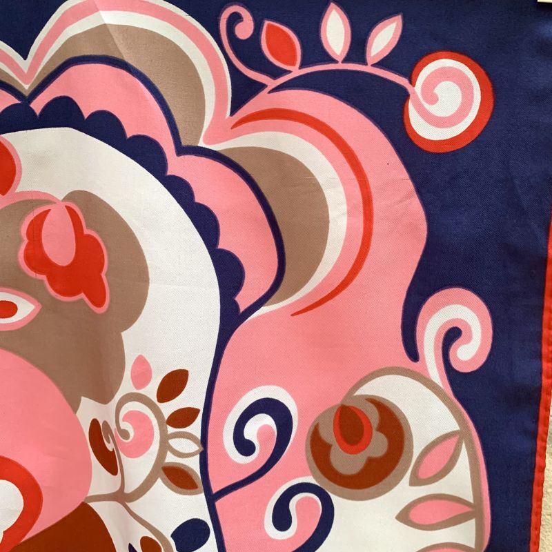 画像: Vintage Navy・Pink flower pattern scarf