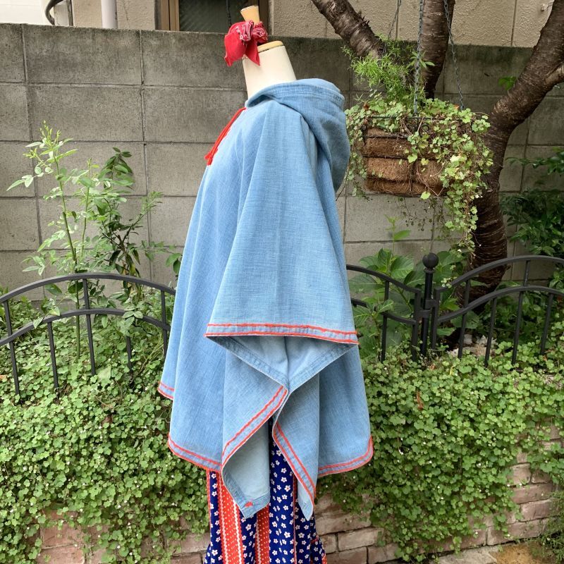 画像: Vintage Flower embroidery hooded poncho