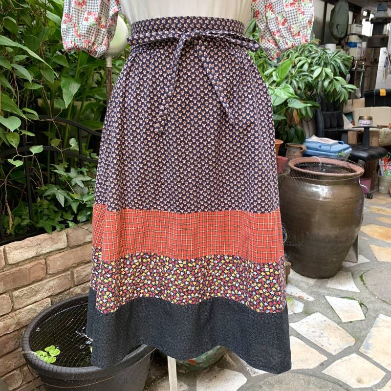 画像: (SALE) Vintage switching fabric wrap skirt