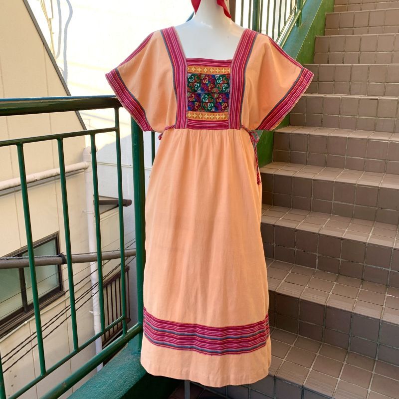 画像1: Vintage light orange  embroidery dress