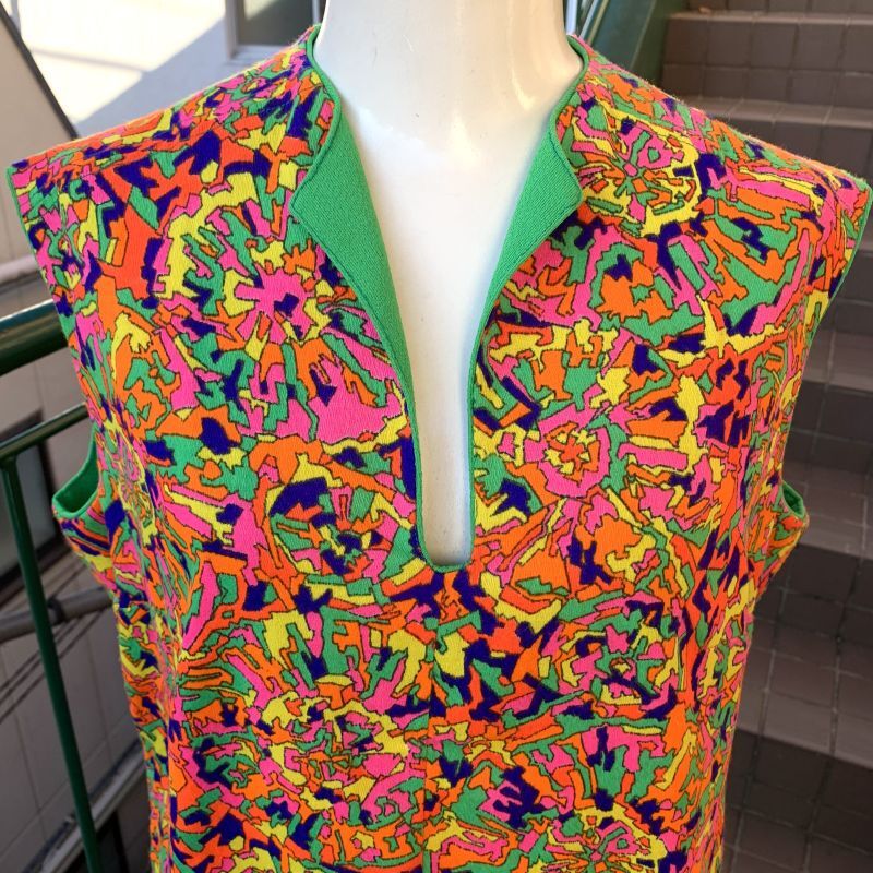 画像: Vintage Psychedelic pattern top