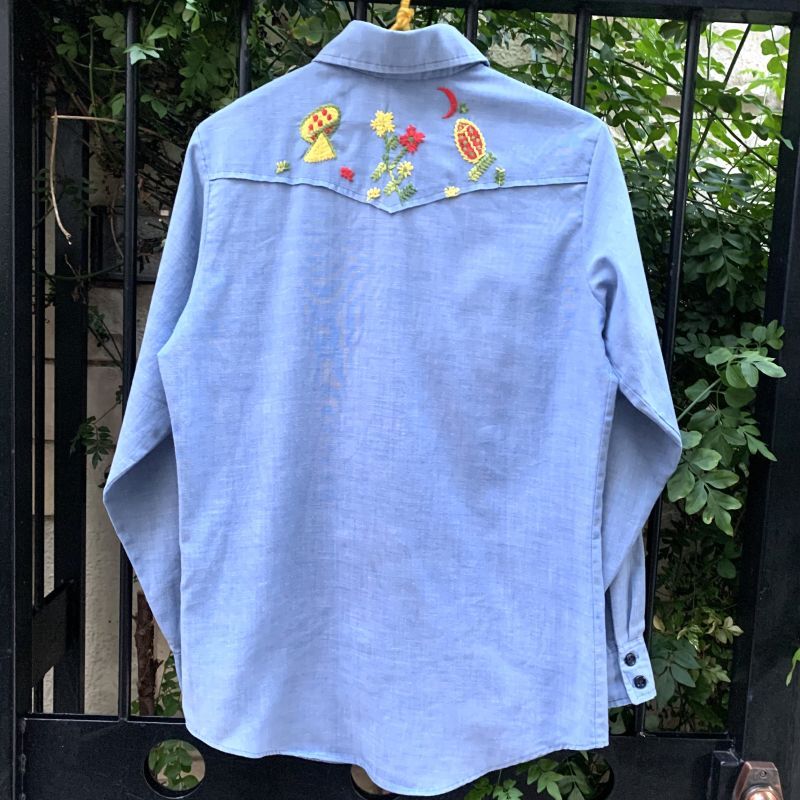 画像: Vintage mushroom&flower embroidery chambray shirt