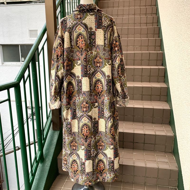 画像: Vintage oriental patchwork pattern gown coat