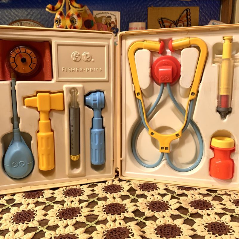 画像: Vintage Toy Fisher Price Medical kit