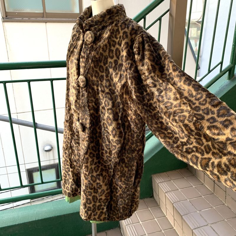画像: Vintage leopard eco fur coat