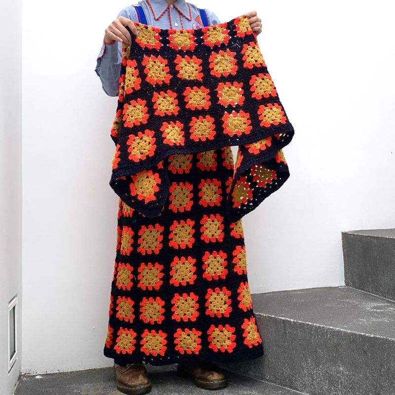 画像:  Vintage Granny square cape&skirt