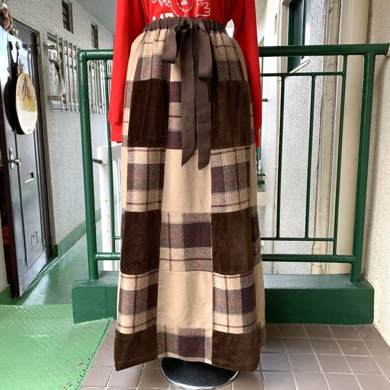 画像: (SALE) Vintage plaid&velor patchwork long skirt