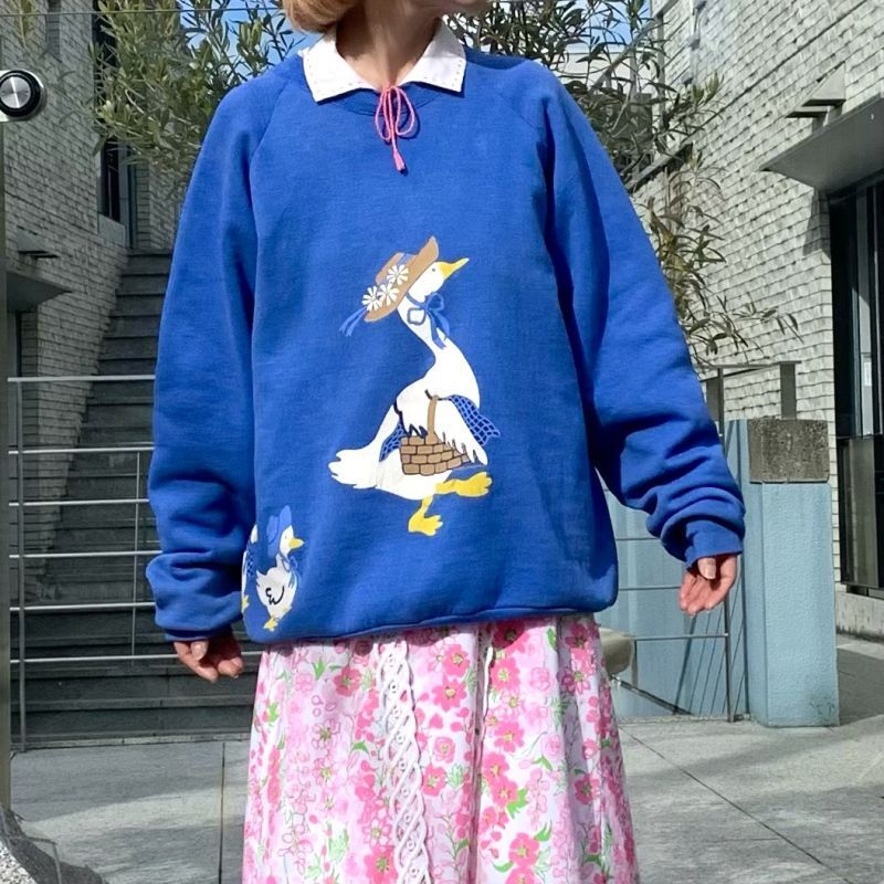 画像: (SALE) Vintage peaceful duck print sweat