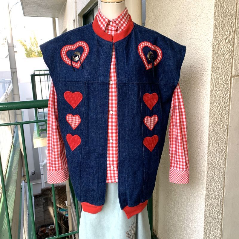 画像: Vintage Heart patch denim vest