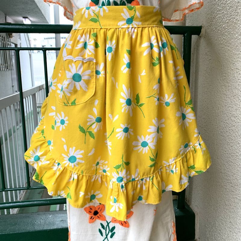 画像: Vintage daisy pattern apron