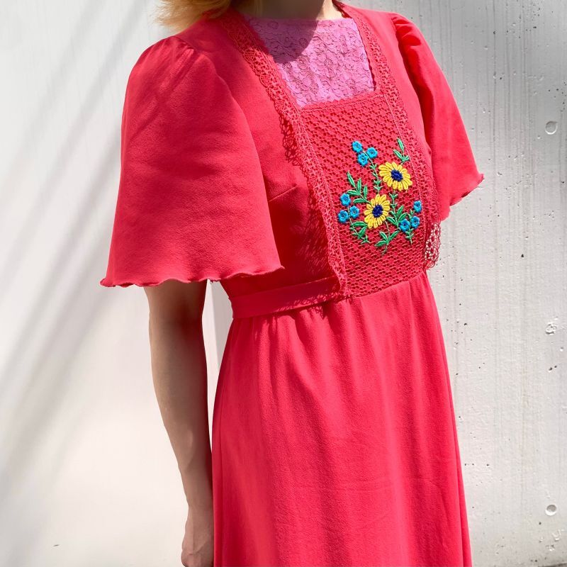 画像: Vintage flower embroidery long dress