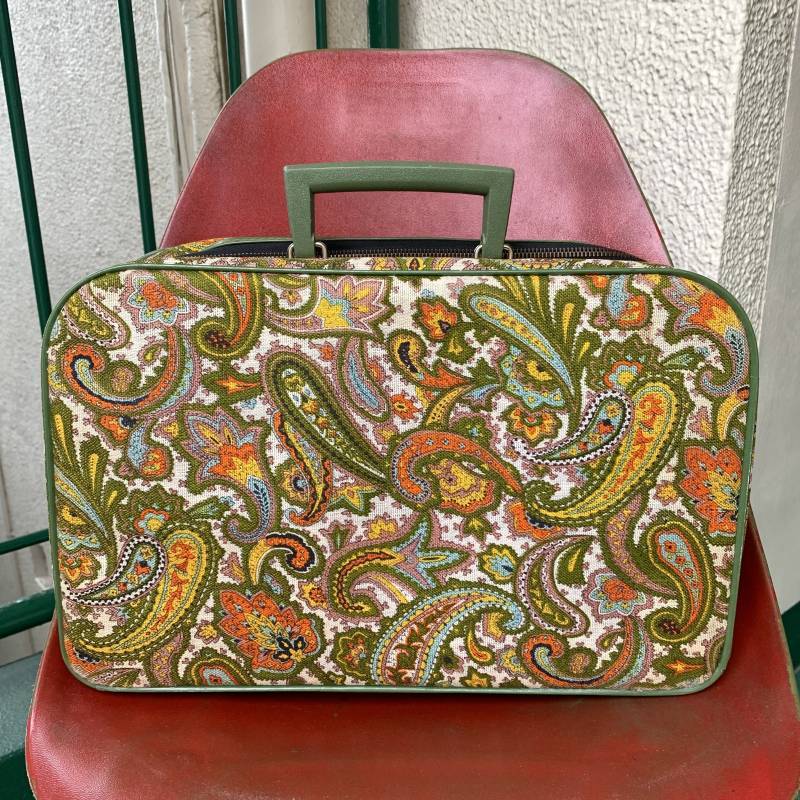 画像: Vintage paisley pattern trunk bag
