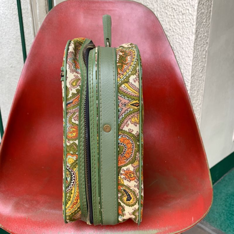 画像: Vintage paisley pattern trunk bag