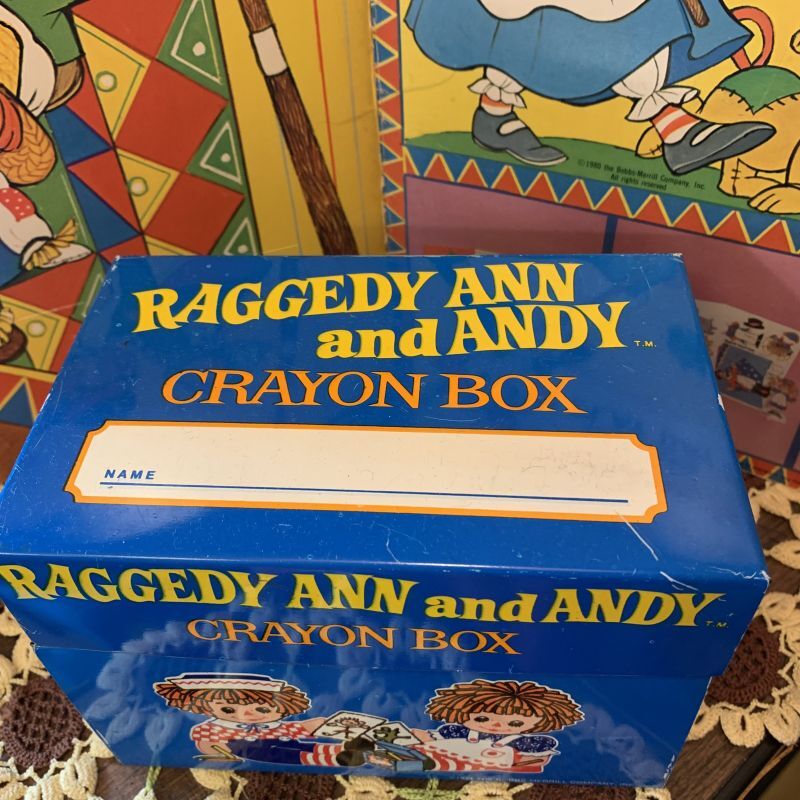 画像: Vintage Raggedy ann&andy tin box