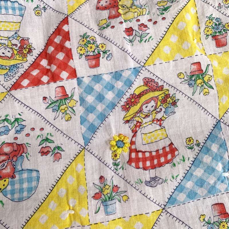 画像: Vintage patchwork pattern quilt
