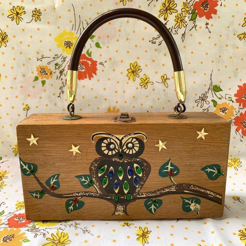 画像: Vintage owl lucite decoration wood bag