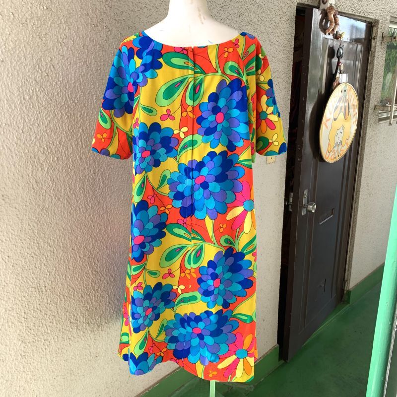 画像: (SALE)Vintage flower pattern Hawaiian dress