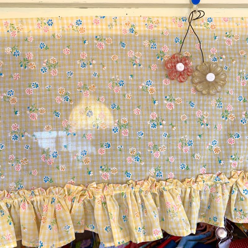 画像: Vintage ye checkered flower flocky printed cafe curtain