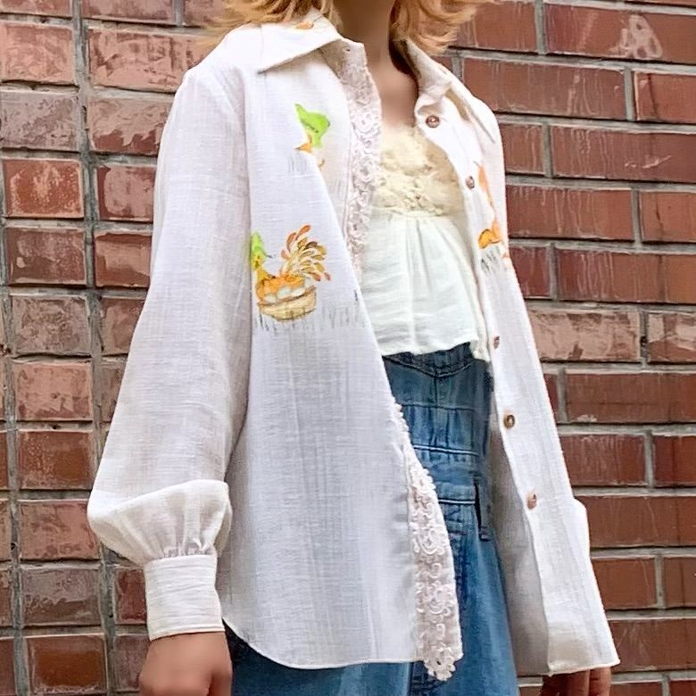 画像: Vintage hand paint duck linen blouse