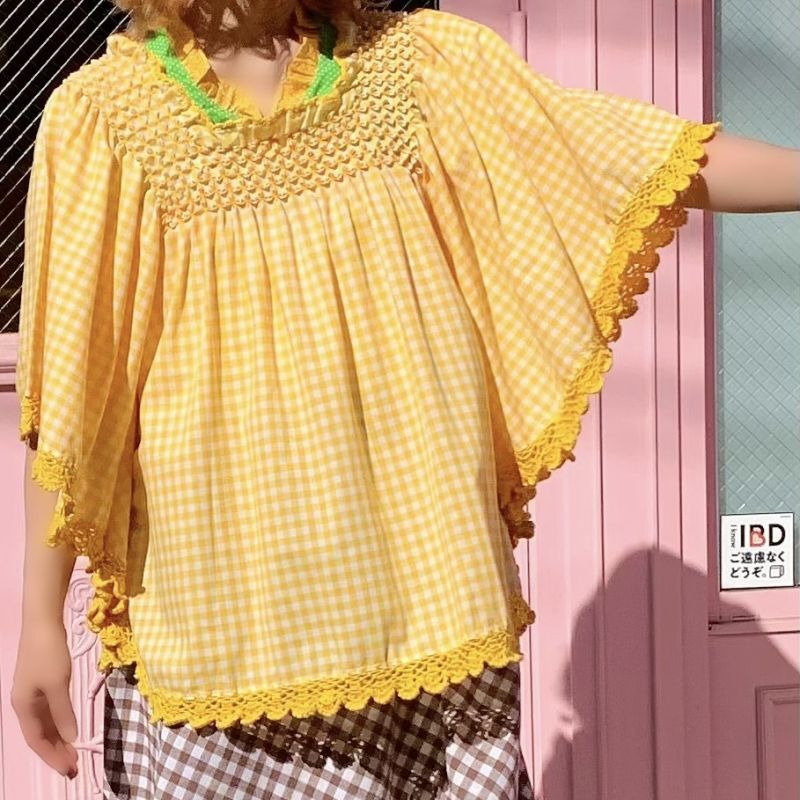 画像: Vintage ye checkered crochet lace design top