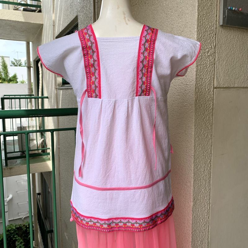 画像: (SALE)Vintage pink ponpon cotton top