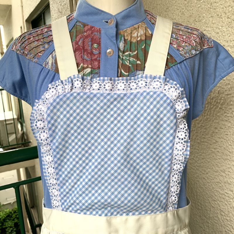 画像: Vintage light blue checkered flower lace apron