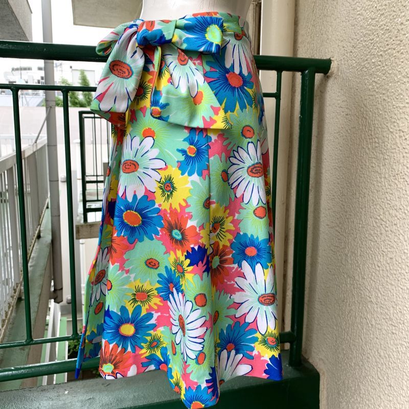 画像: (SALE)Vintage flower pattern wrap skirt