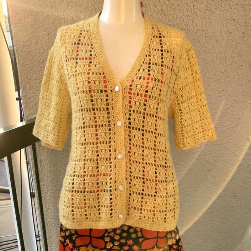 画像: Vintage crochet cardigan