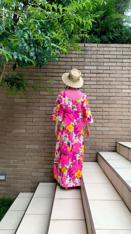 画像: (SALE)Vintage colorful flower Hawaiian dress