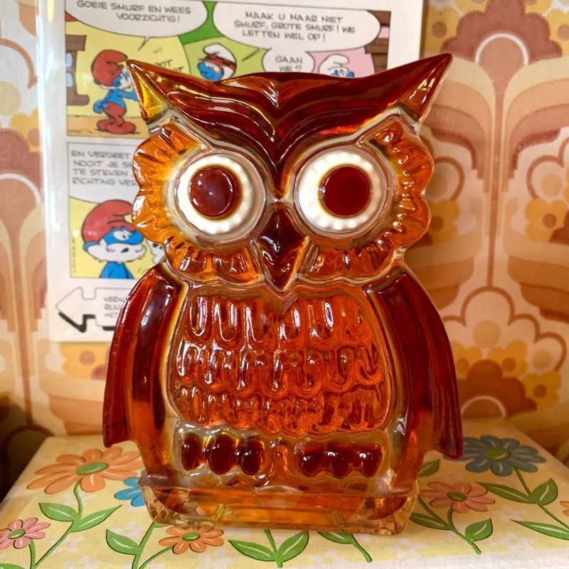 画像: Vintage lucite owl napkin holder