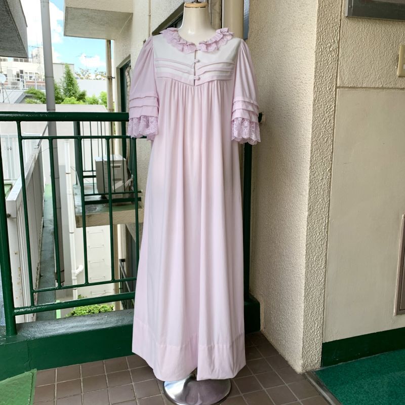 画像: Vintage flower lace cotton flannel neglige dress