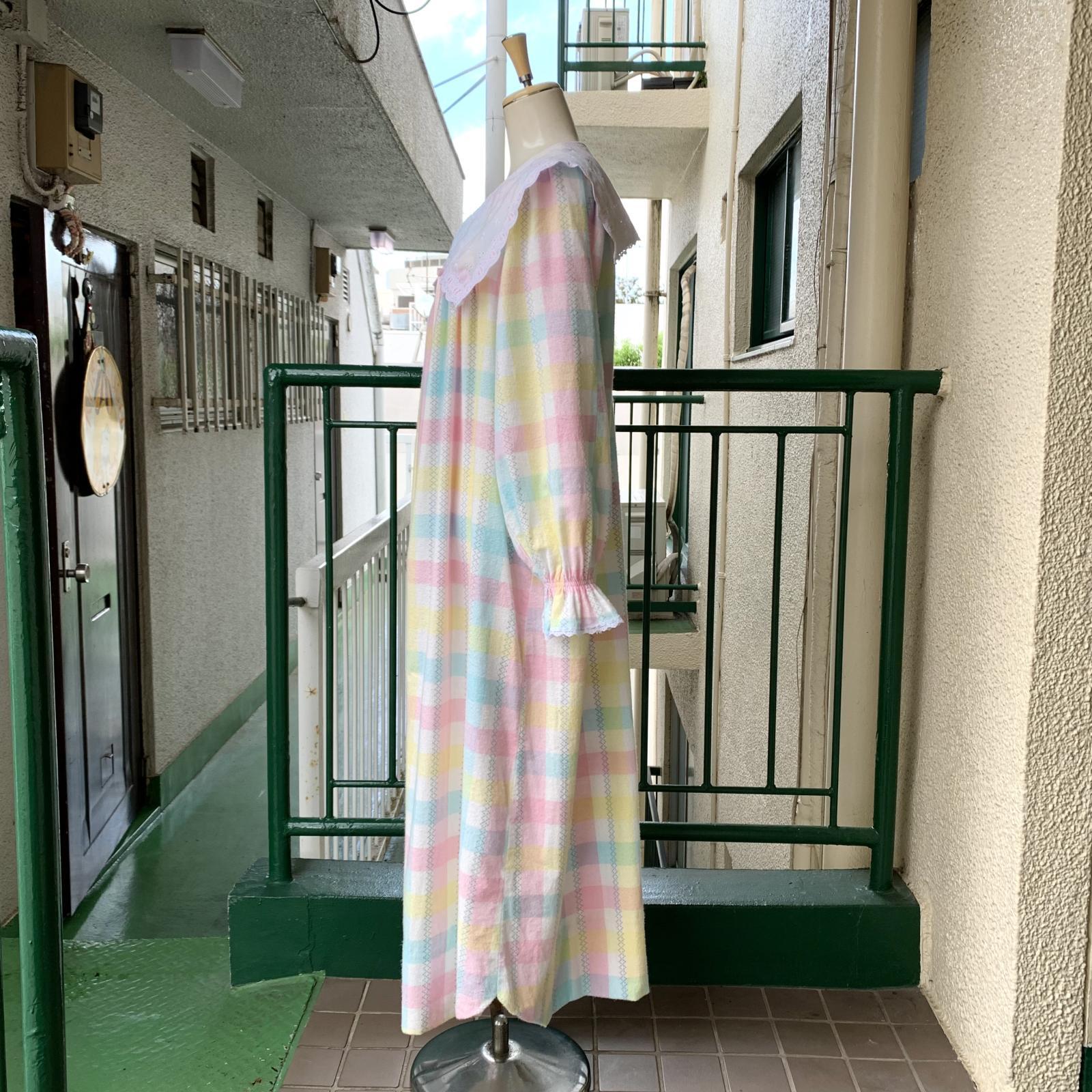 画像: H様専用　Vintage flower embroidery cotton collar pastel check dress