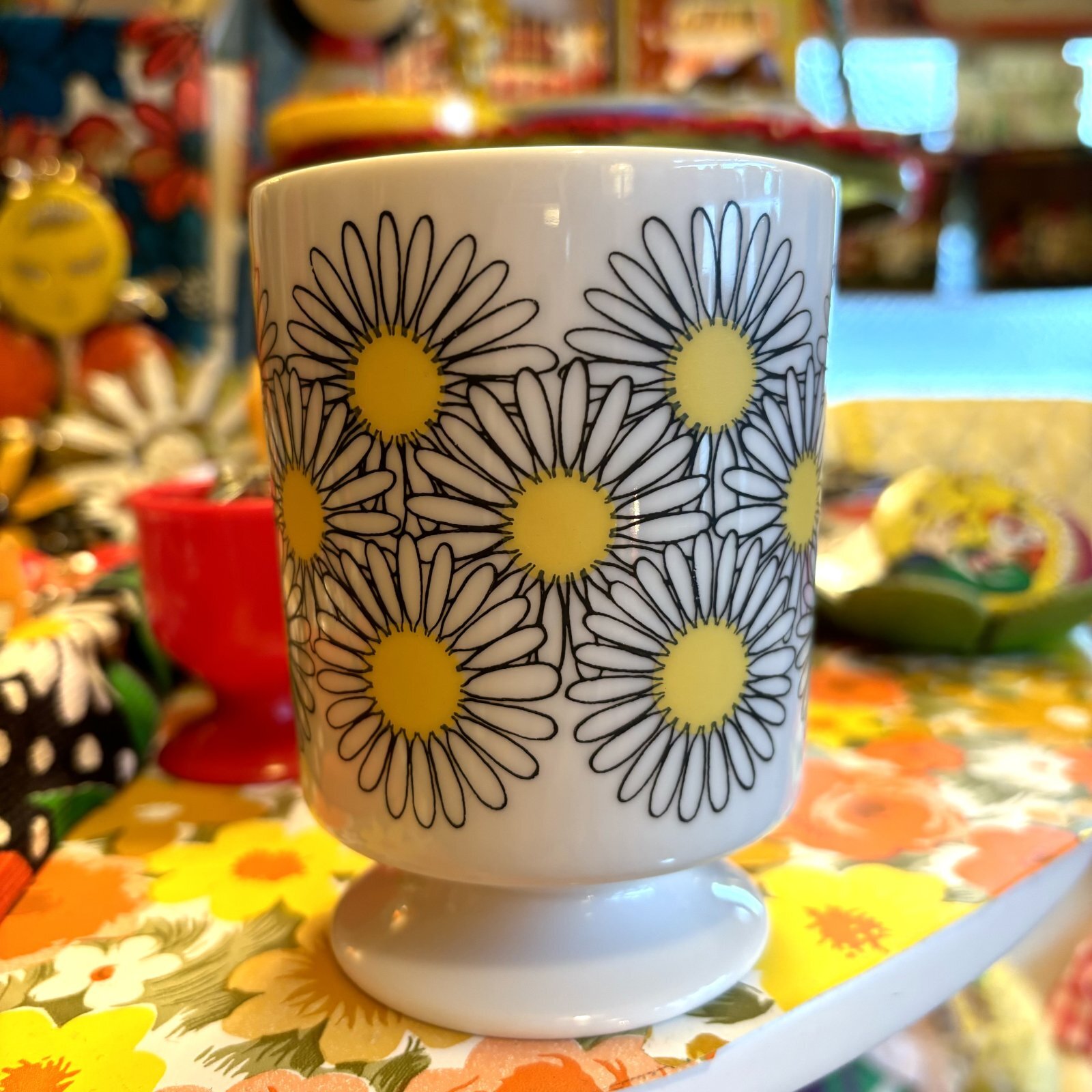 画像: Vintage flower printed stacking mug