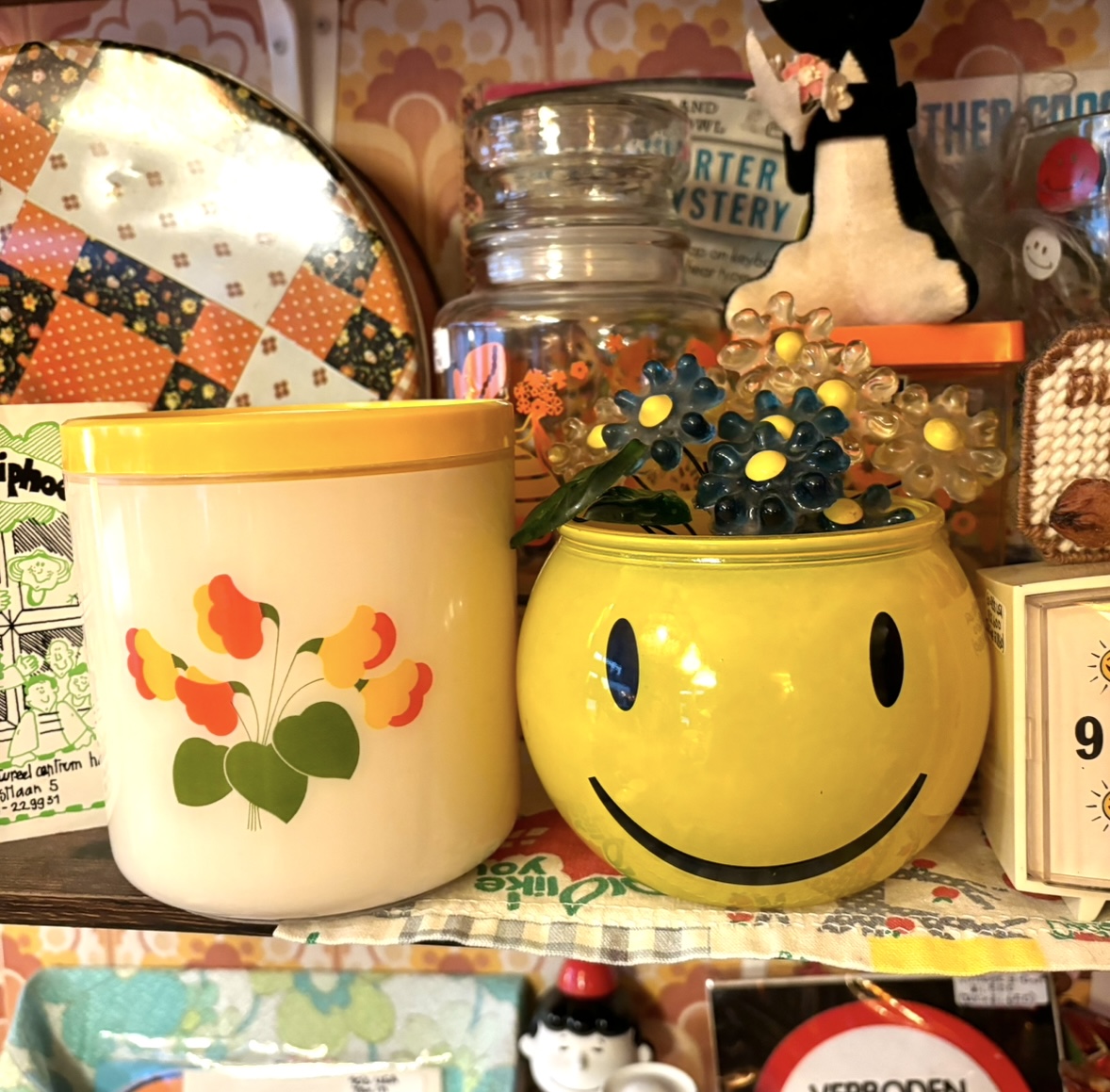 画像5: Vintage ye/or flower printed canister