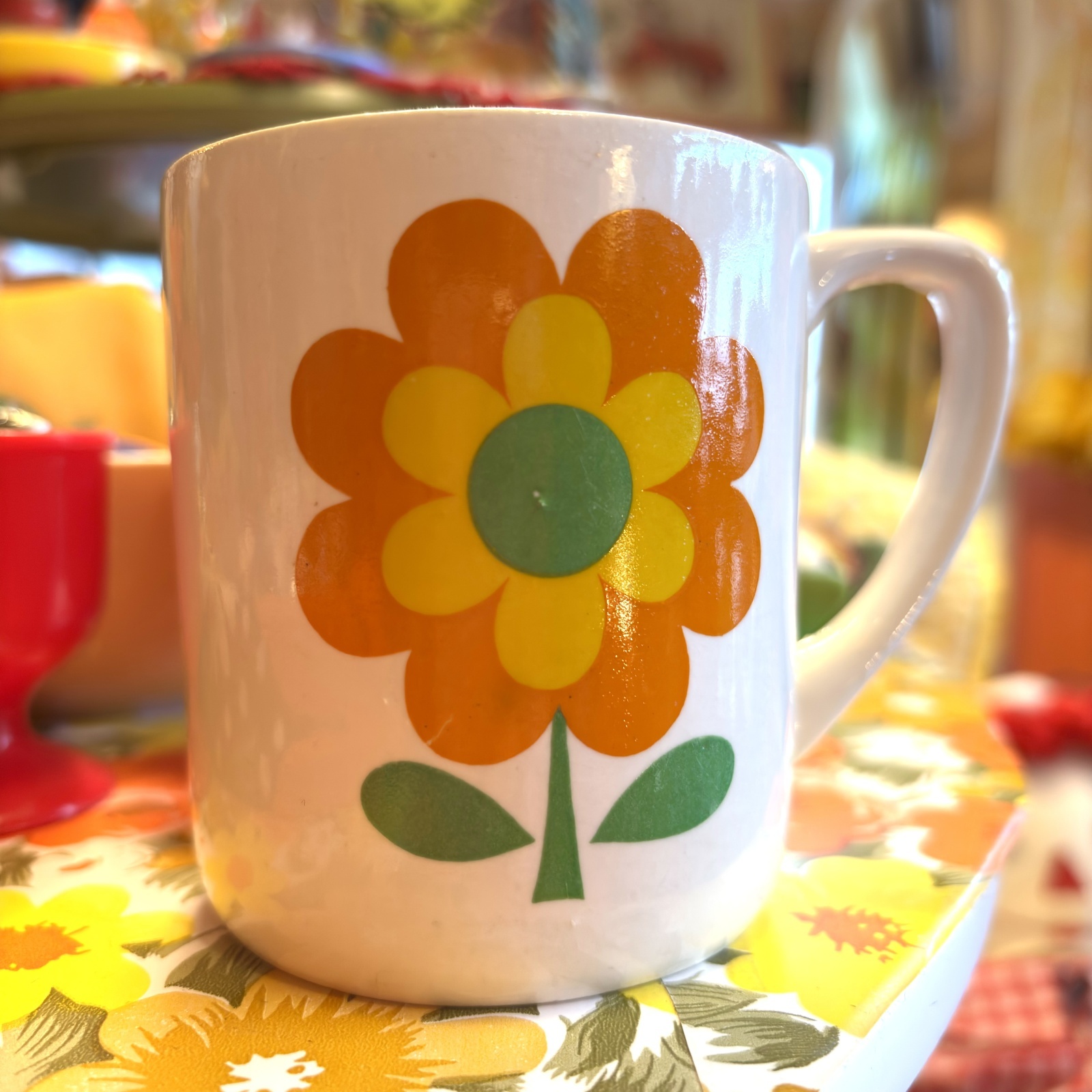 画像: Vintage flower printed mug A