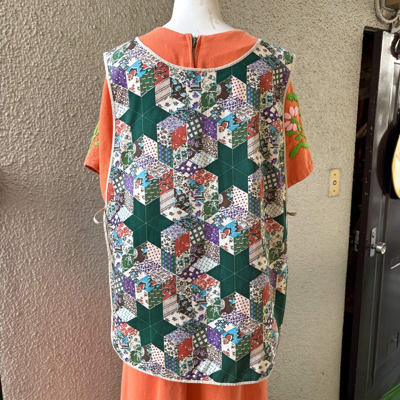 画像: Vintage patchwork printed apron top