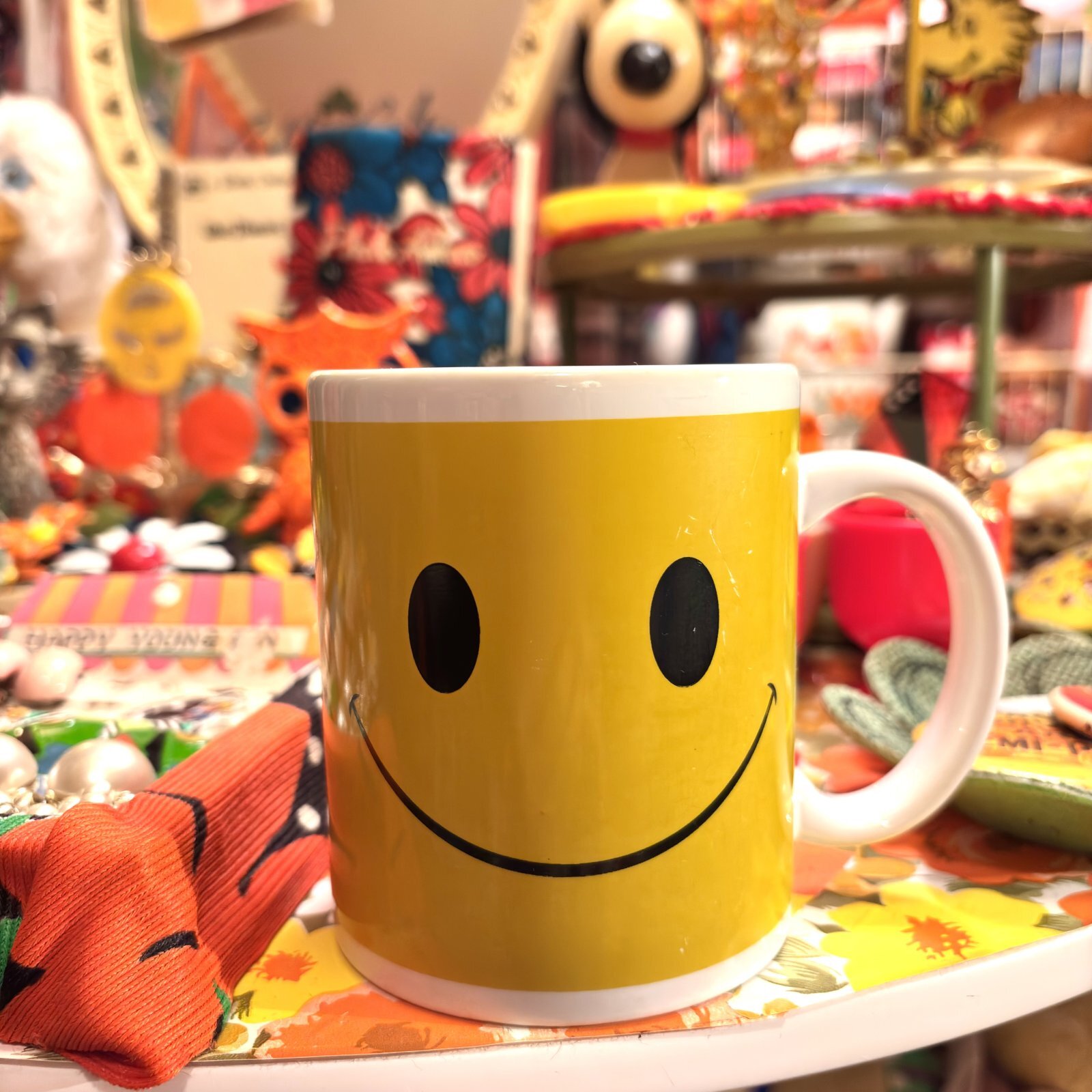 画像: Vintage smile printed mug