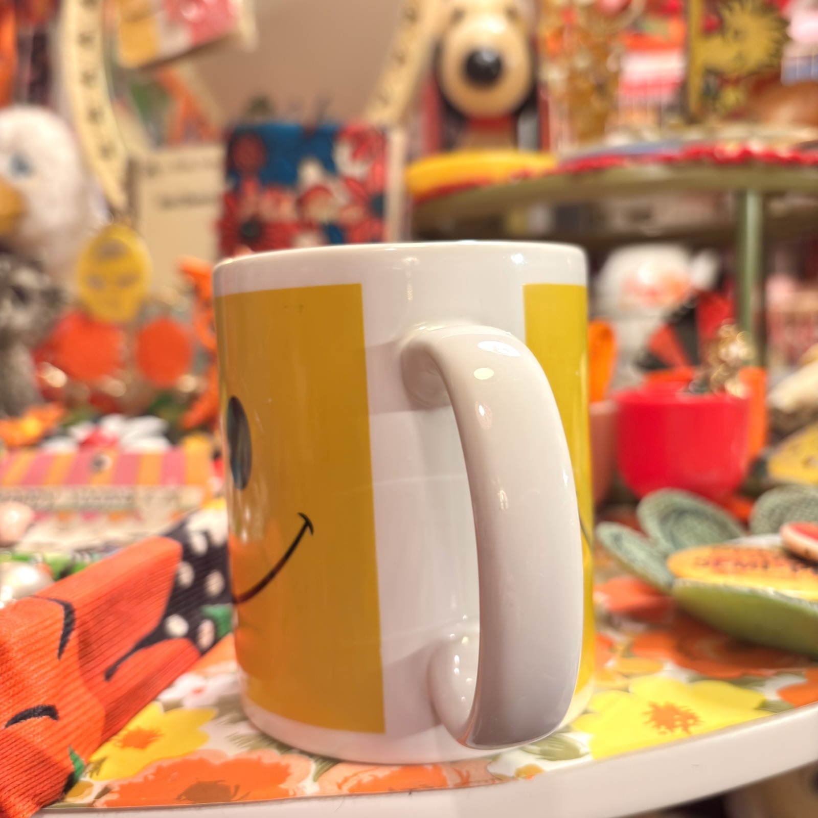 画像: Vintage smile printed mug