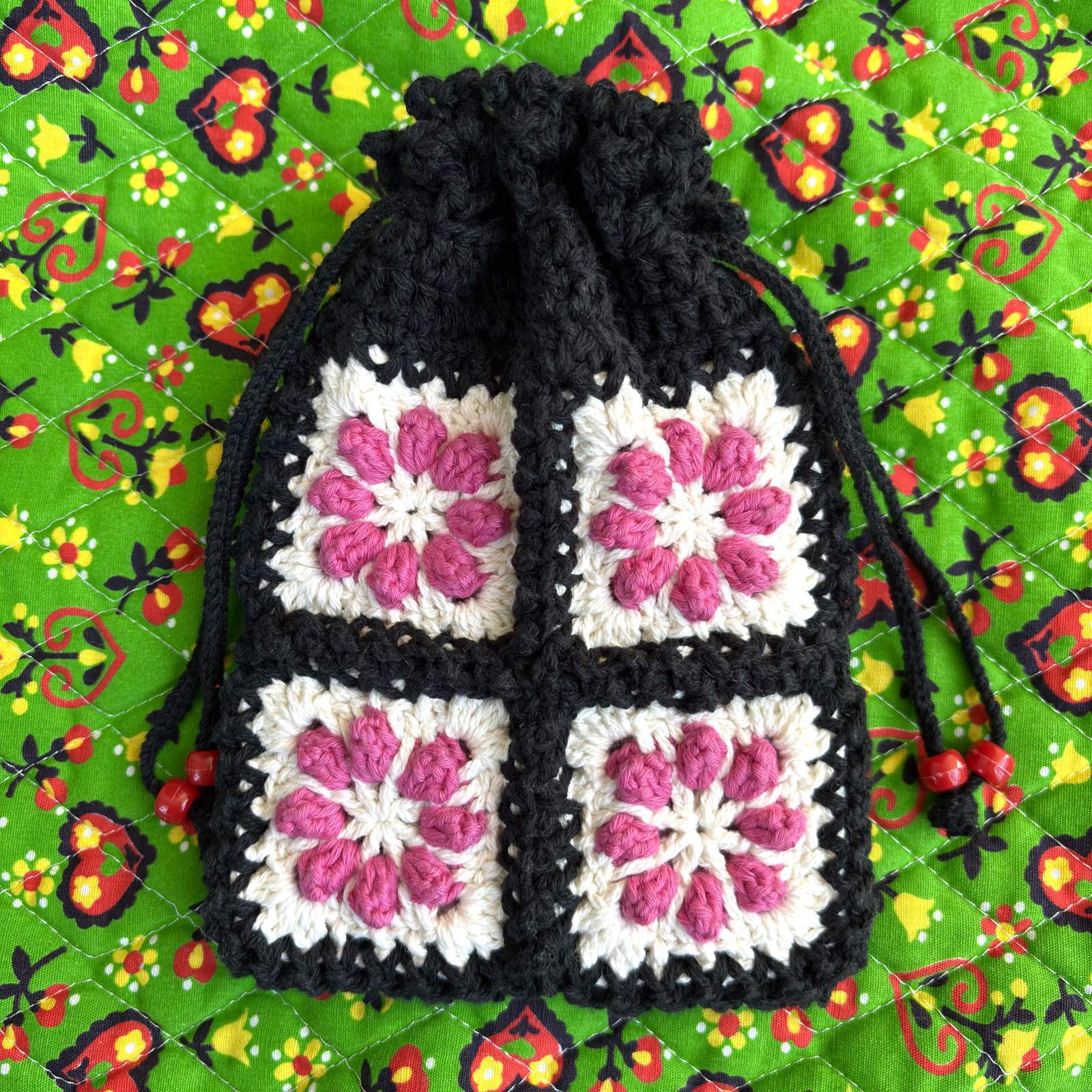 画像1: Vintage granny square mini pouch